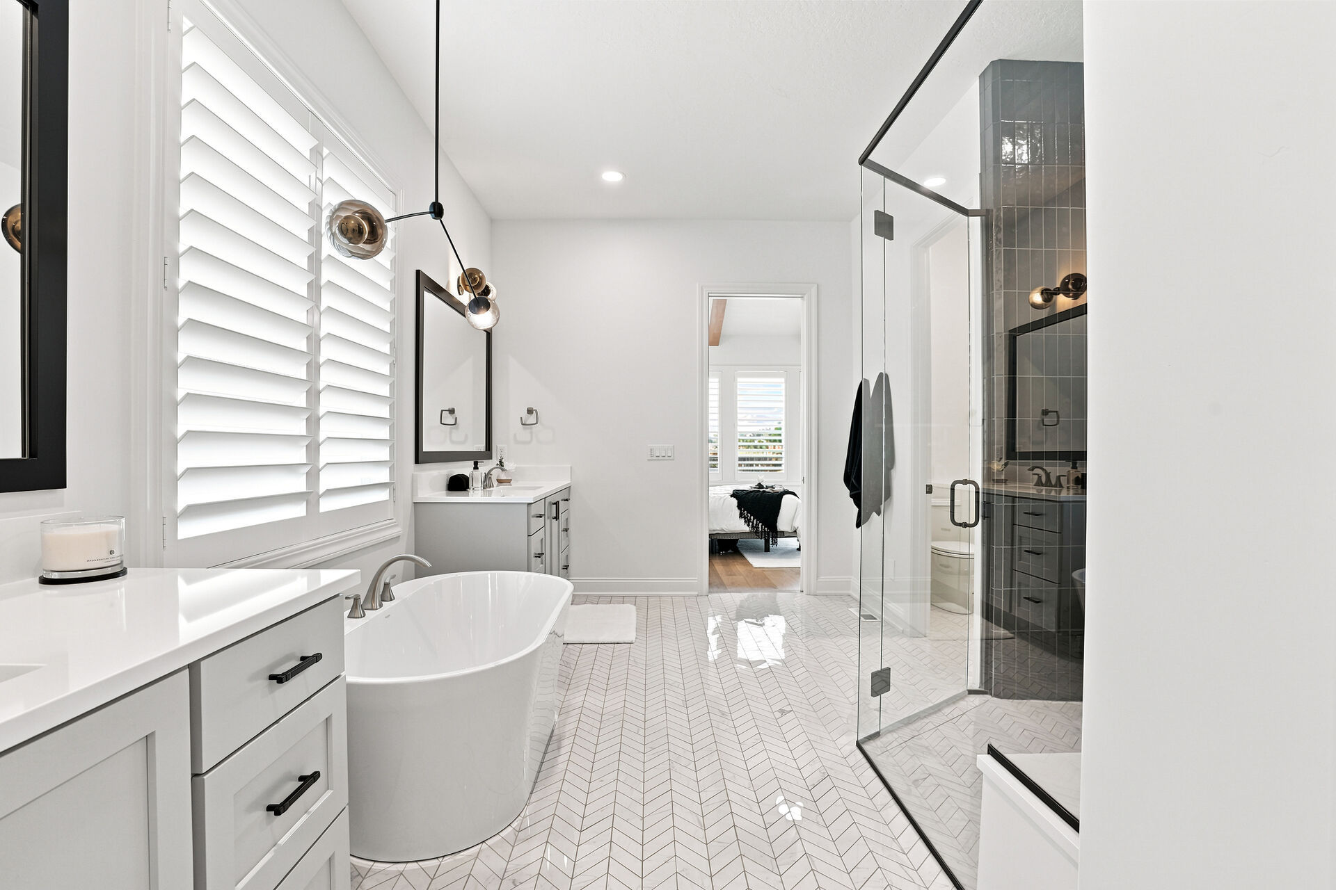 Primary bath