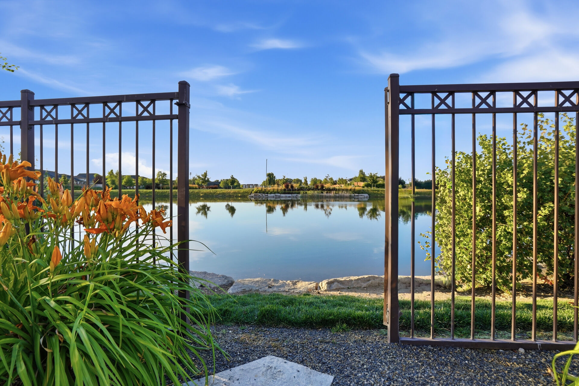 Private lakeside gate